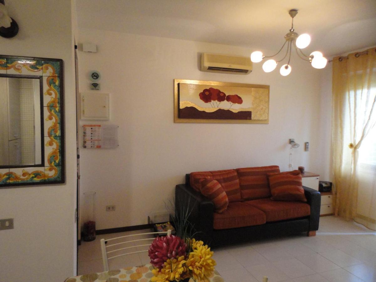 Apartamento Fede&Francy Quartu SantʼElena Exterior foto